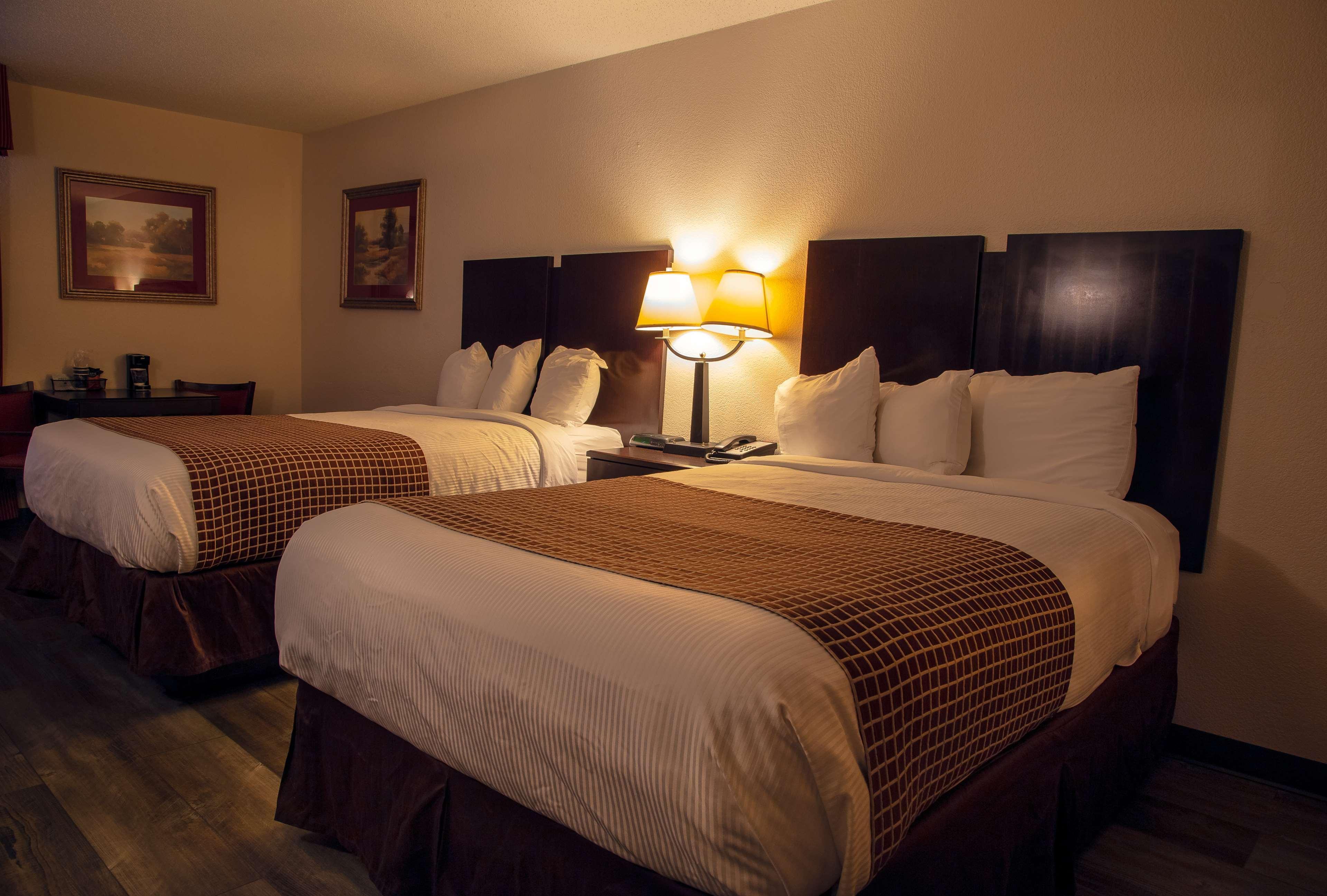 Surestay Plus Hotel Tarboro Bagian luar foto